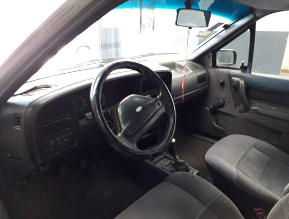 Ford Galaxy 2.0 con GNC Vigente en Lago Buenos Aires (Localidad)