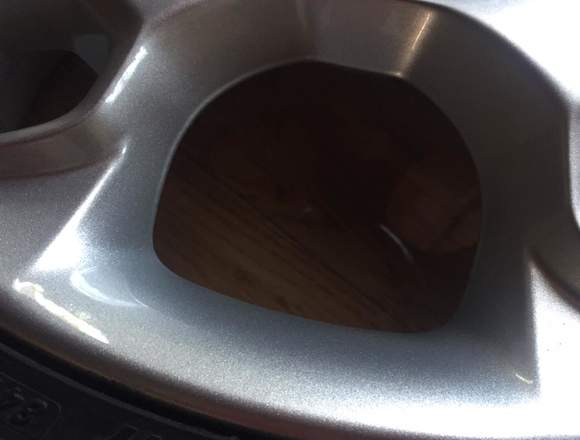 Vendo LLANTAS 17" FORD en Lago Buenos Aires (Localidad)