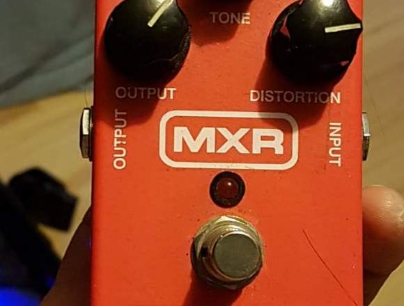 Distorsion de guitarra (MXR Distortion III) en Santiago (Comuna)