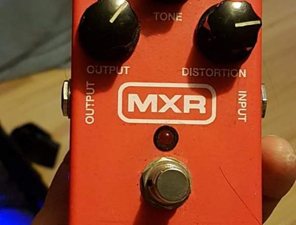 Distorsion de guitarra (MXR Distortion III) en Santiago (Comuna)
