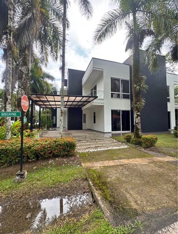 Se vende casa quinta en condominio la Florida Villavicencio en Villavicencio (Municipio)