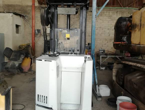 MONTACARGAS ELÉCTRICO HOMBRE PARADO en Ojuelos de Jalisco (Municipio)