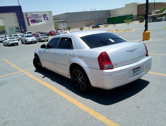 SE VENDE CHRYSLER 300 2005 en Chihuahua (Municipio)