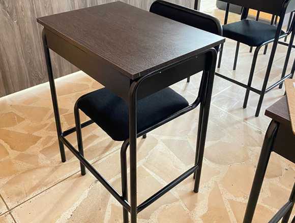 MESA DE PUPITRE + SILLA FIJA
