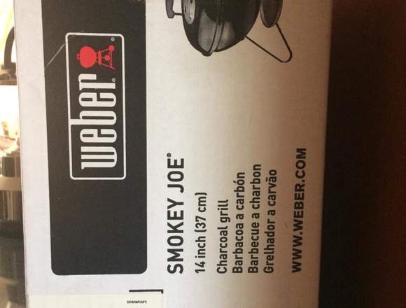 Vendo Asador NUEVO de carbón Smokey Joe, 14" en Mexicali (Municipio)
