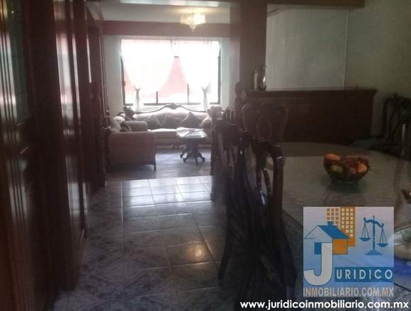 SE VENDE O RENTA BONITA CASA
