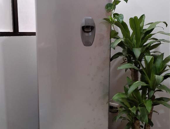 Refrigeradora Acros AS8950G en San José (Cantón)