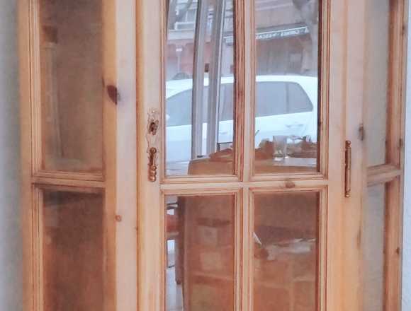 Mueble Vitrina de esquina en Oliva (Municipio)