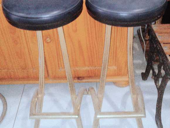 Banquetas / Taburetes 2 unidades... en Oliva (Municipio)