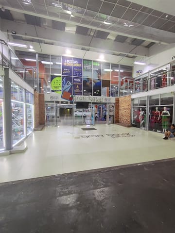 Mini local comercial en CC Gran Bazar San Diego en San Diego (Municipio)