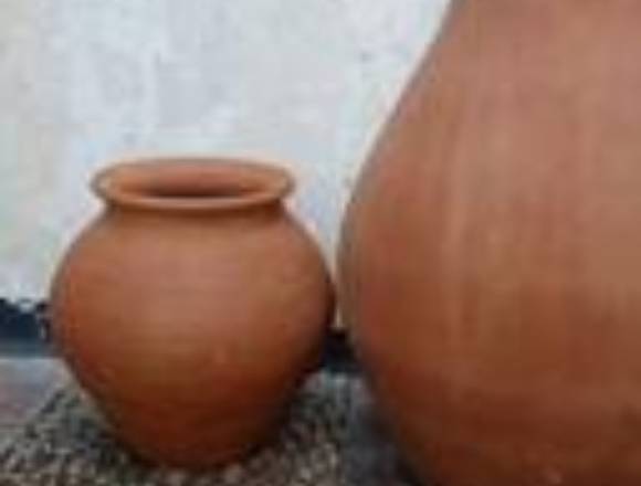 Porrones de arcilla en Caroní (Municipio)