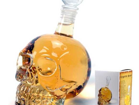 Botella Calavera de 1 litro de capacidad en Lloret de Mar (Municipio)