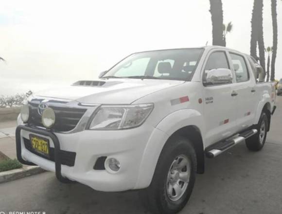 toyota hilux srv 2016
