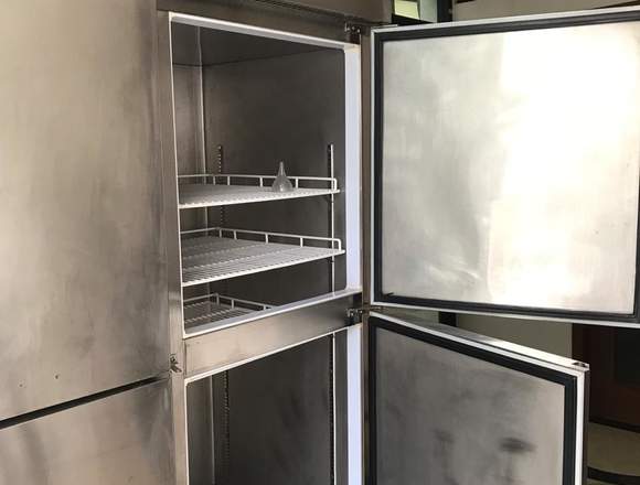 Congelador cuatro puertas independientes en Empalme (Cantón)