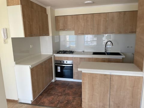 SE VENDE DEPARTAMENTO, EXCELENTE UBICACIÓN, AV. IQUIQUE N° 3757. en Antofagasta (Comuna)