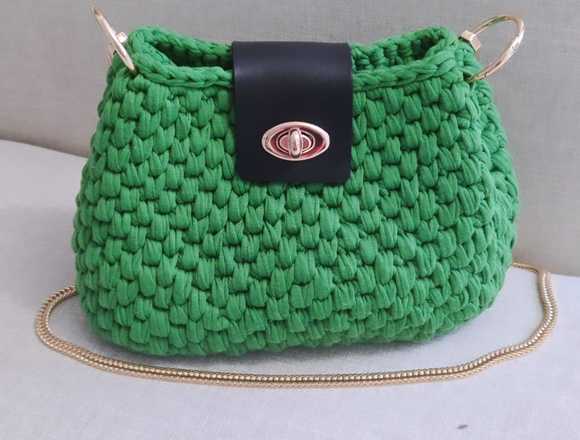 Cartera trapillo hecha a mano