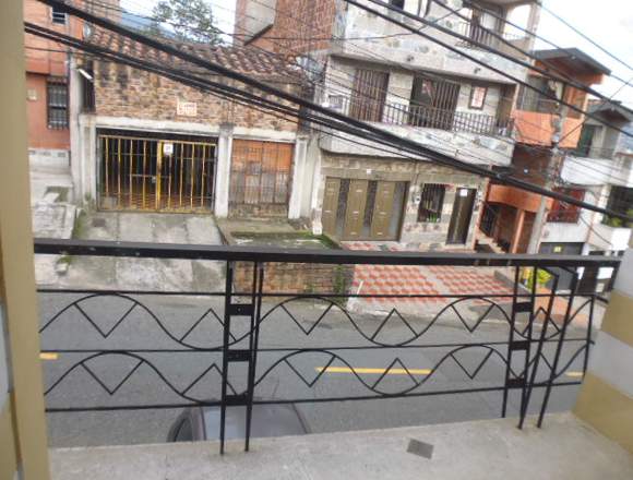 Casa En Venta Con Lote Para Proyecto De Vivienda
