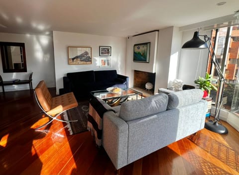 APARTAMENTO EN VENTA ROSALES (MIRADOR DE LOS ROSALES)I en Bogotá, D.C. (Municipio)