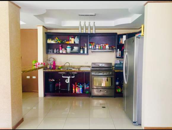 V#73 Venta de casa en La Lima, Cartago