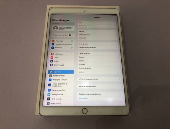iPad Pro 10.5", 64GB Speicher, mit Zubehör in Bondorf (Lokalität)