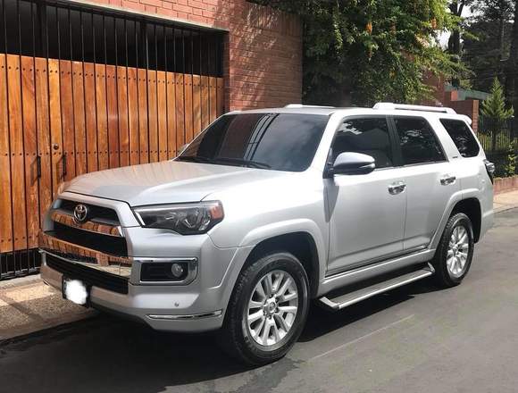 SE VENDE TOYOTA 4RUNNER SEMI.NUEVA FULL EQUIPO en Vargas (Municipio)