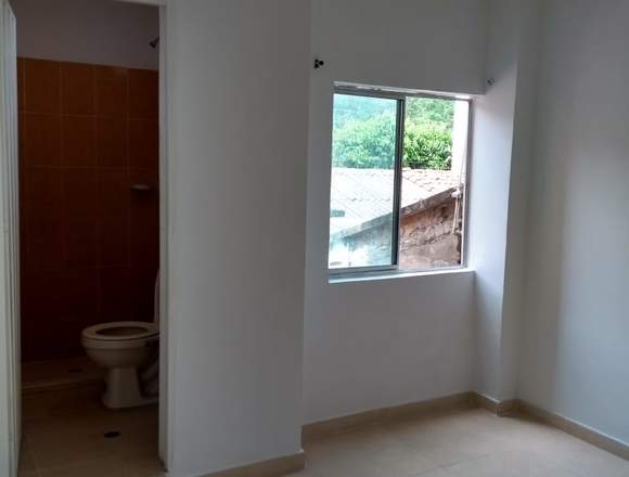 Arriendo hermoso apto en Arenales campestre