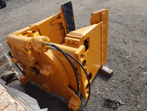 CLAMP pinza para rollos de autoelevador KLARC en Ciudad Evita (Localidad)
