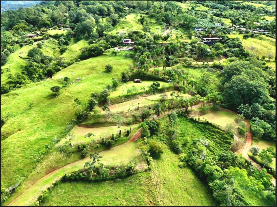 SE VENDE MACROFINCA CON VISTAS PANORAMICAS Y AUTONOMIA HIDRICA EN MIRA