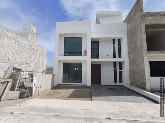 Casa en venta en El Chacon, Mineral de la Reforma