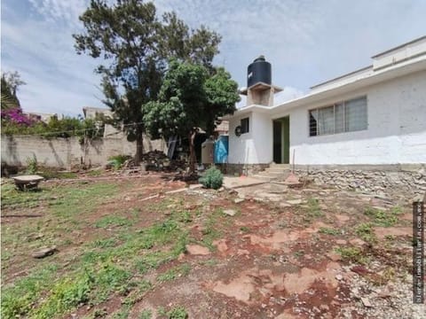 Casa con amplio terreno en venta en Col. Santa Gertrudis, Pachuca