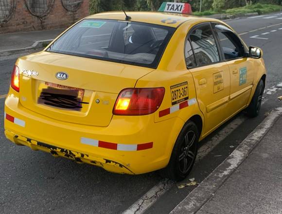 Se vende taxi legal en el valle de los chillos en Rumiñahui (Cantón)