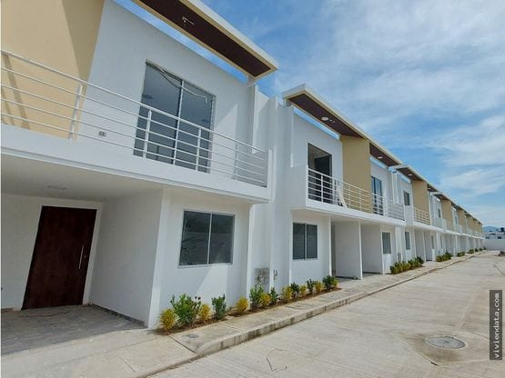 Casa en Venta en Conjunto Cerrado Cayca, Moderna, Santa Marta