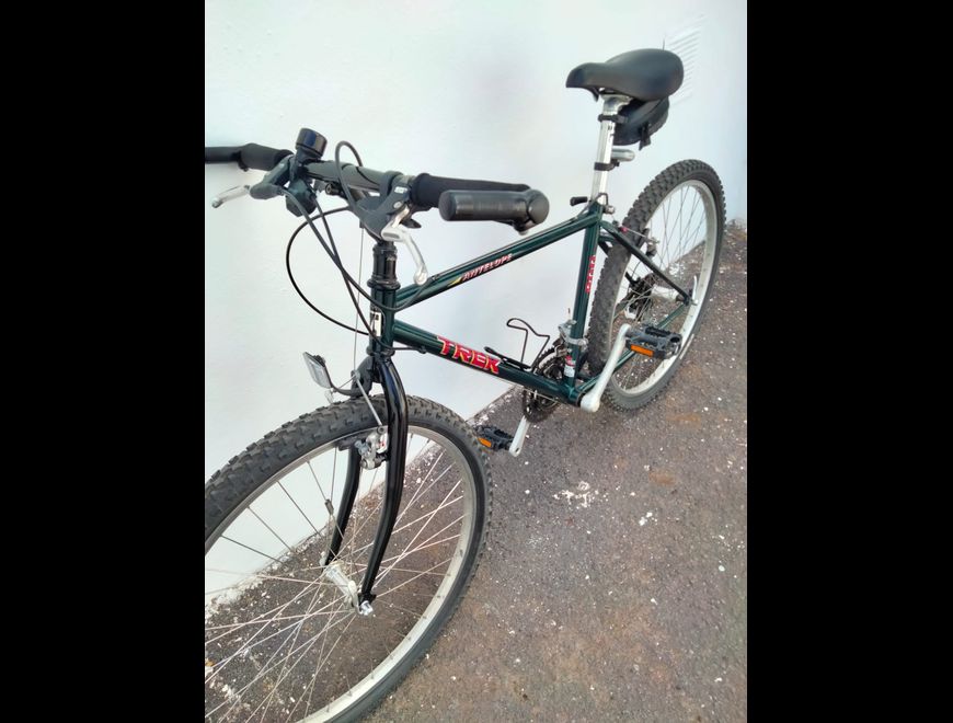 TREK ANTELOPE MOUNTAIN BIKE