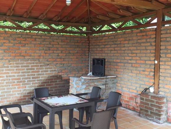 Alquilo finca en Pereira