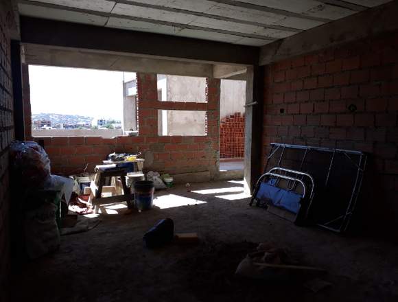 CASA EN VENTA CON NEGOCIO DE SAUNA