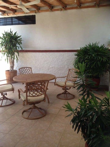 CASA RENTA COSTA AZUL
