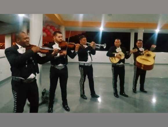 MARIACHI ORO Y PLATA en Barcelona (Municipio)