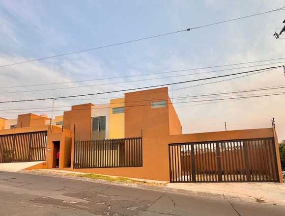 casa preciosa en lomas de vista bella