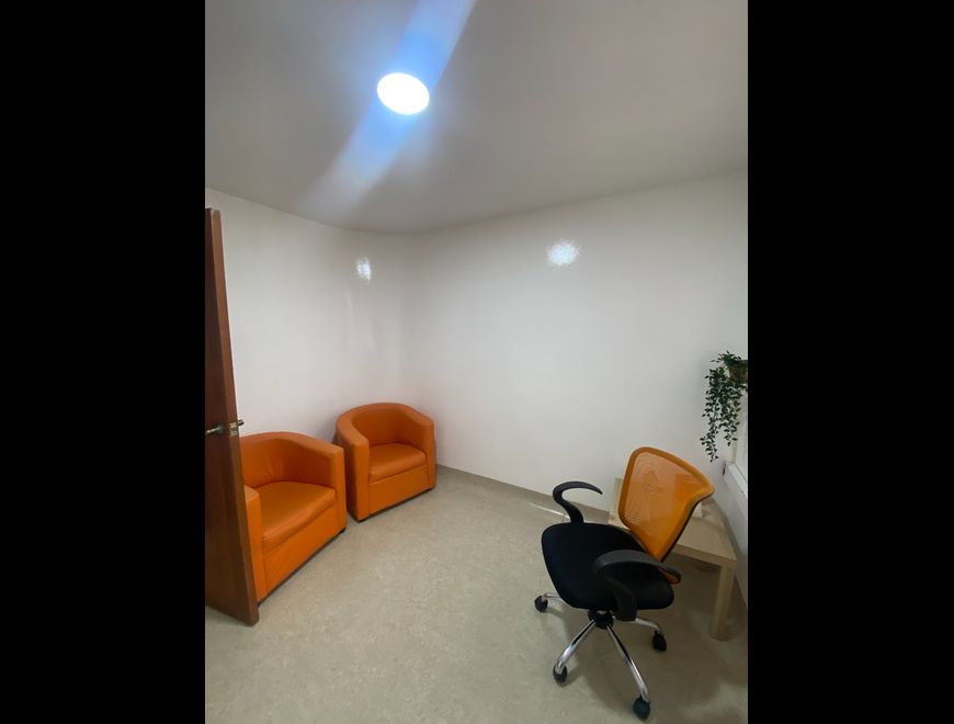 Arriendo consultorio Amoblado -Zona Chapinero