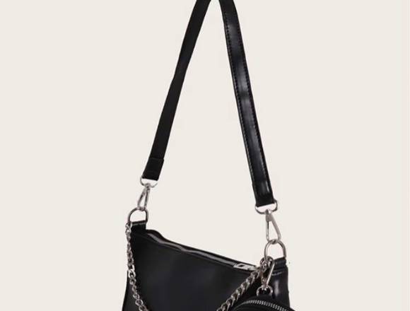 Cartera negra súper linda en San Miguelito (Distrito)