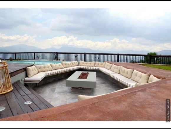 Casa lujosa para la venta en las palmas, Medellín R.Z