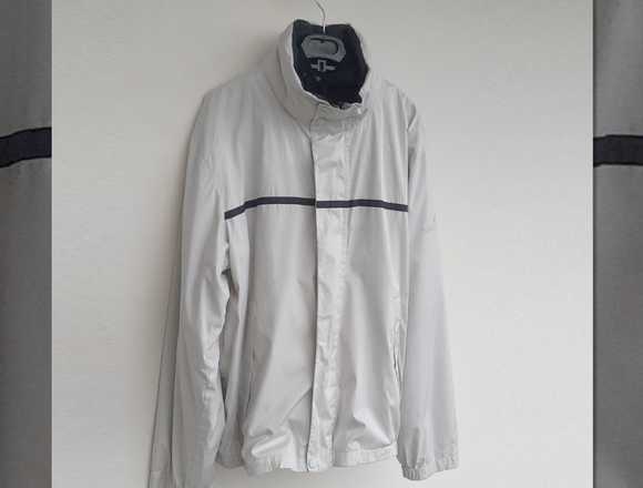 Chaqueta Impermeable Nautica Talla L en San Salvador (Municipio)
