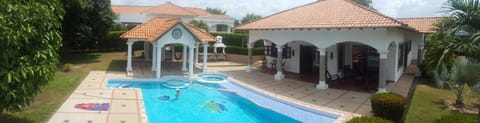 VENTA DE CASA EN CARMEN DE APICALA CONJUNTO EL IMPERIO MM en Carmen de Apicalá (Municipio)