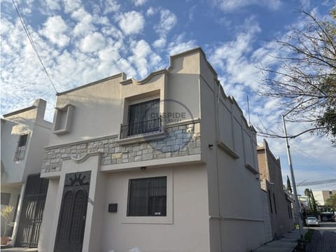 APV CASA EN RENTA EN VALLE DE TORREMOLINOS GUADALUPE NUEVO LEON