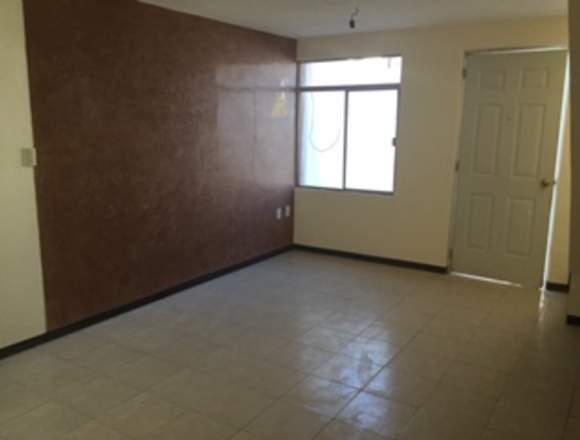 VENDO CASA EN FRACC. LA GUADALUPANA A 5 MIN DE C.U