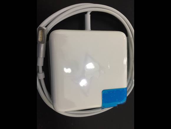 cargador mac original 16.5v 3.65a magsafe1 L 60w en Santo Domingo Norte (Municipio)