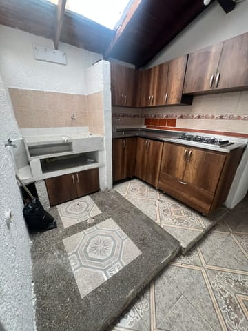 SE VENDE APARTAMENTO EN PEDREGAL en Medellín (Municipio)