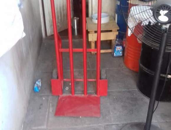 BALANZA MAS YEGUA DE CARGA en Santiago (Comuna)