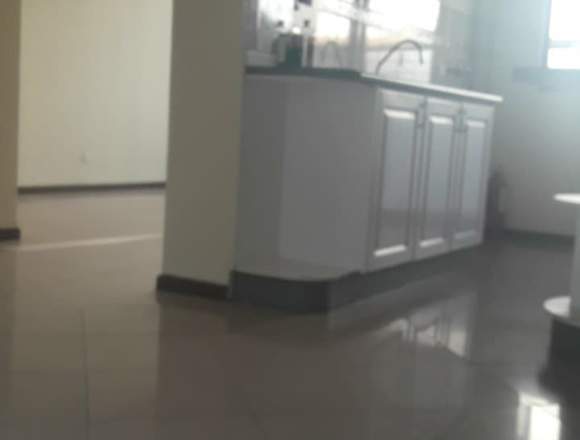 Arriendo casa en conjunto Blue Garden en Rumiñahui (Cantón)