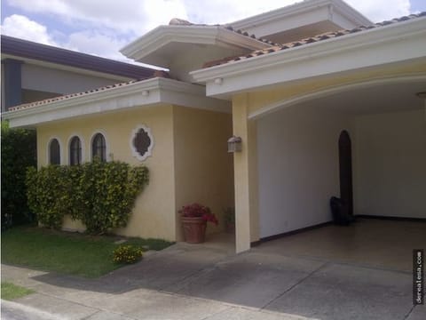 Casa Condominio Terranostra Santo Domingo